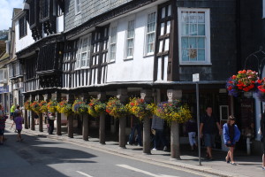 The Butterwalk with baskets in full bloom